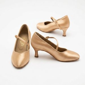 Ladies' modern shoes in D2/EH11